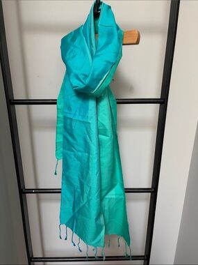 NEW indian beautiful silk scarf handwoven Teal & Aqua size 17x 62”